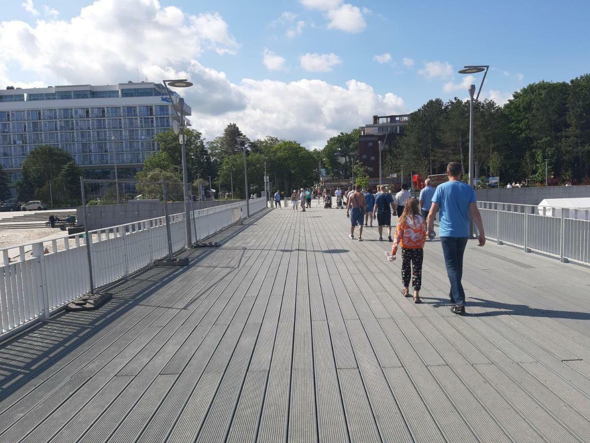 Apartament Baltyk Nadmorskie Tarasy Z Parkingiem Kołobrzeg Exterior foto